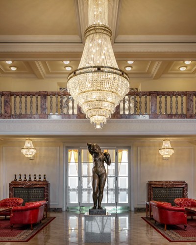 18-Imperial-Lobby2.JPG
